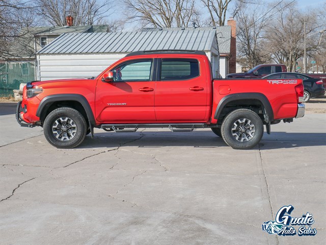 Toyota Tacoma photo 4