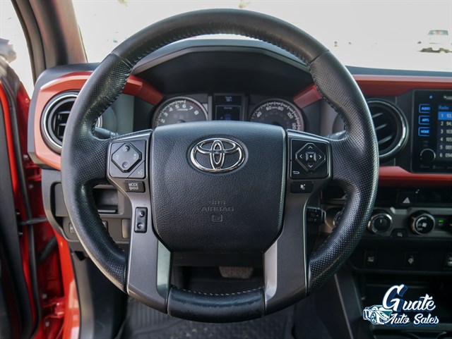 Toyota Tacoma photo 7