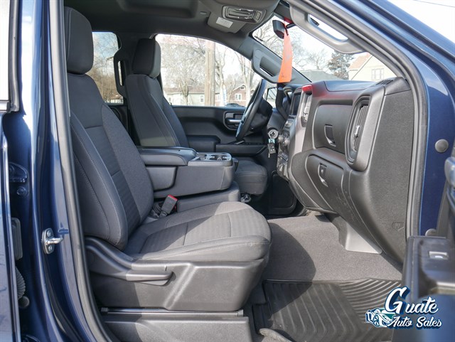 Chevrolet Silverado photo 16