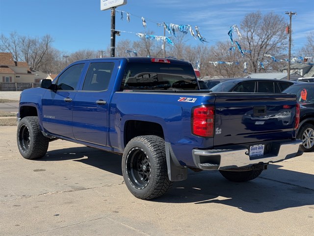 Chevrolet Silverado photo 12