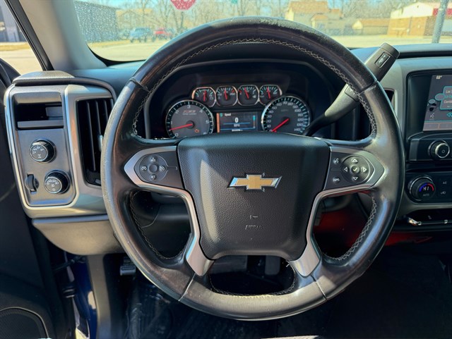 Chevrolet Silverado photo 6