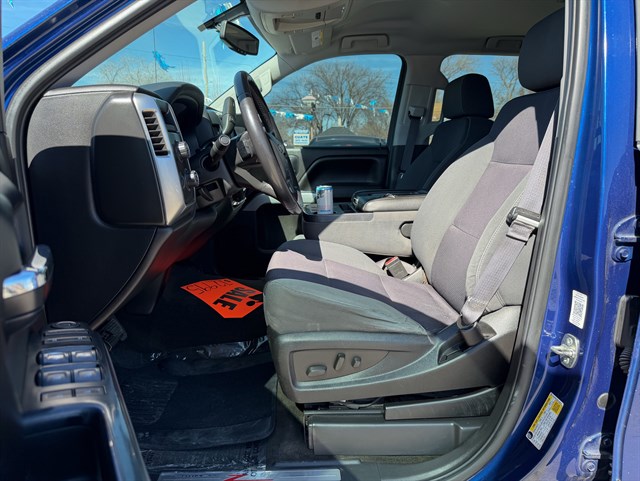 Chevrolet Silverado photo 8