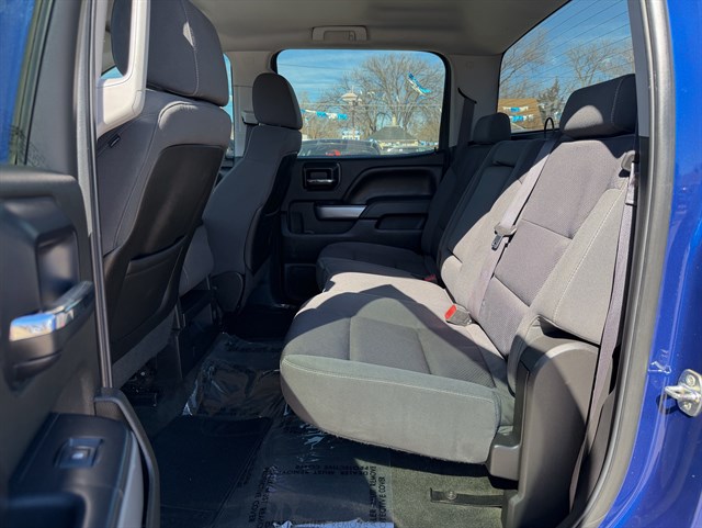 Chevrolet Silverado photo 9