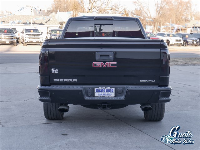 GMC Sierra photo 11