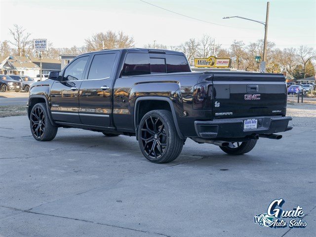 GMC Sierra photo 10