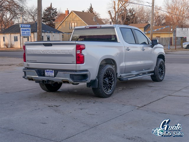Chevrolet Silverado photo 13