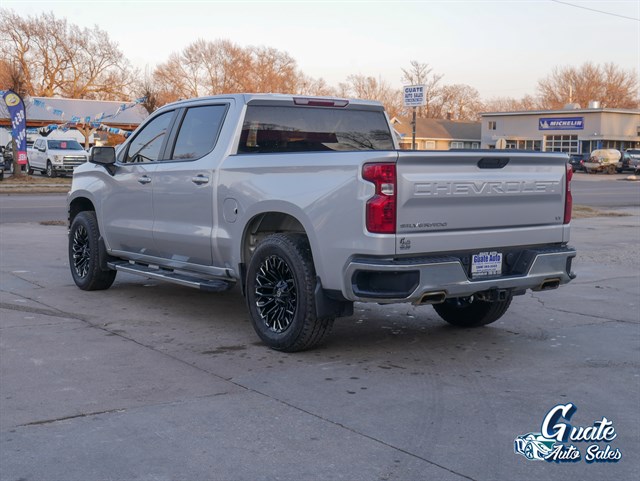 Chevrolet Silverado photo 11