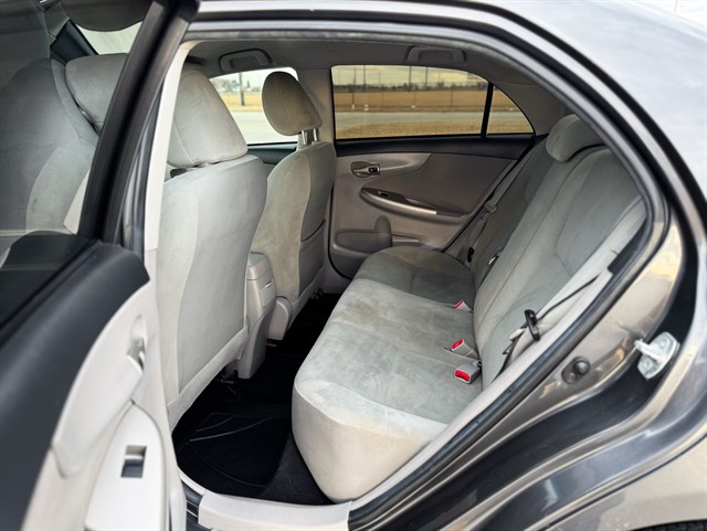 Toyota Corolla photo 10