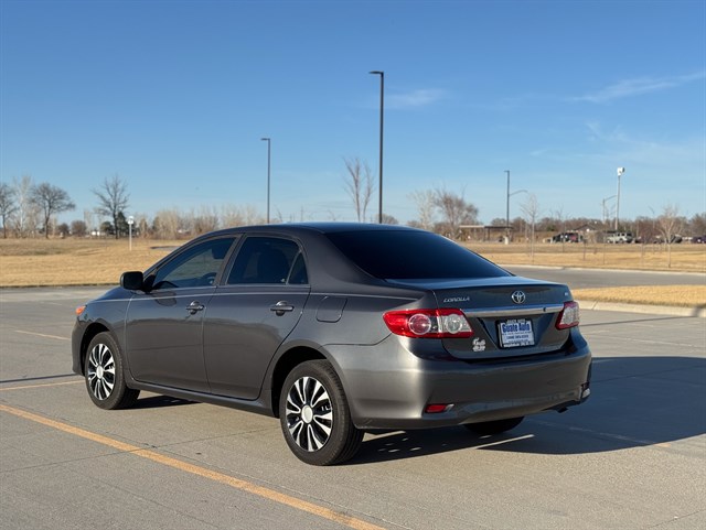 Toyota Corolla photo 12