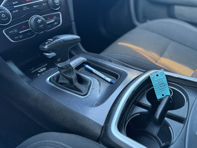 Dodge Charger photo 10
