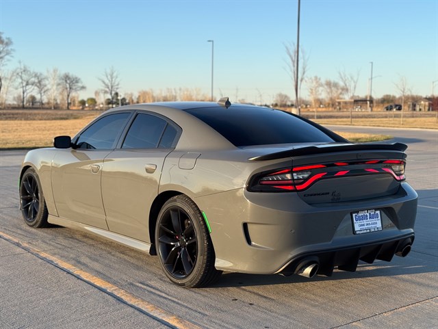 Dodge Charger photo 14