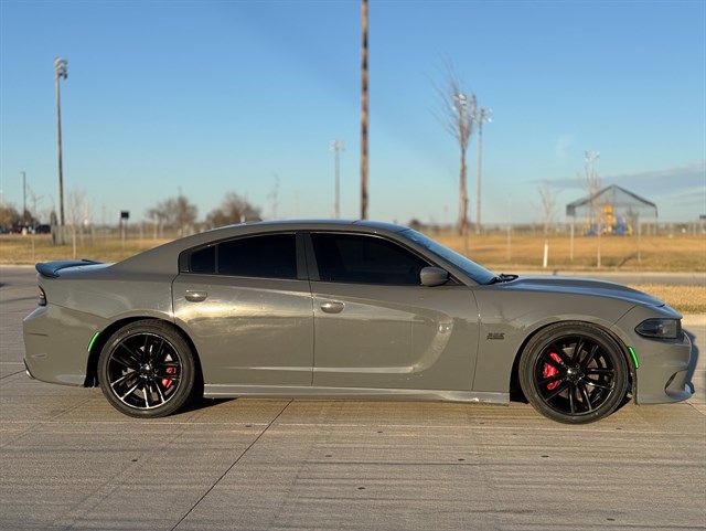 Dodge Charger photo 19