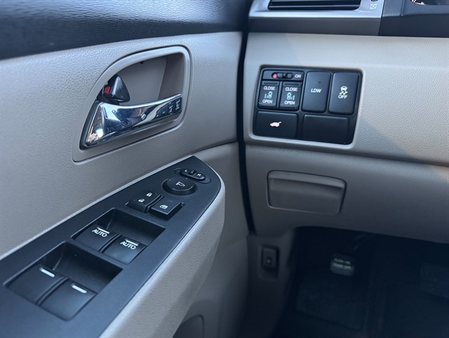 Honda Odyssey photo 12