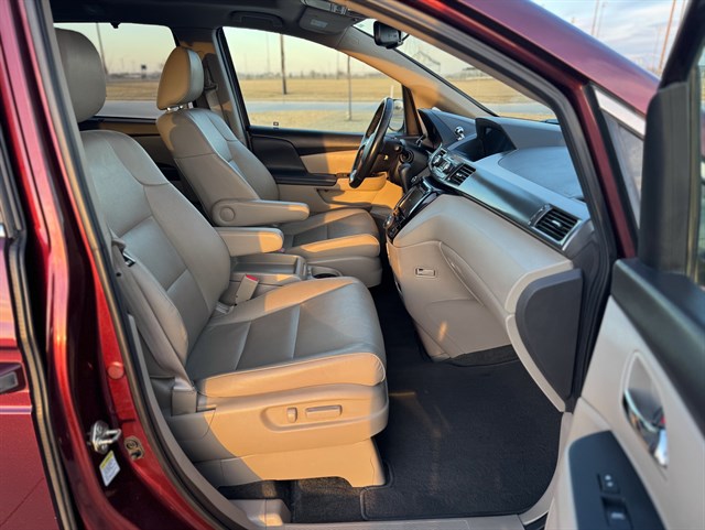 Honda Odyssey photo 21