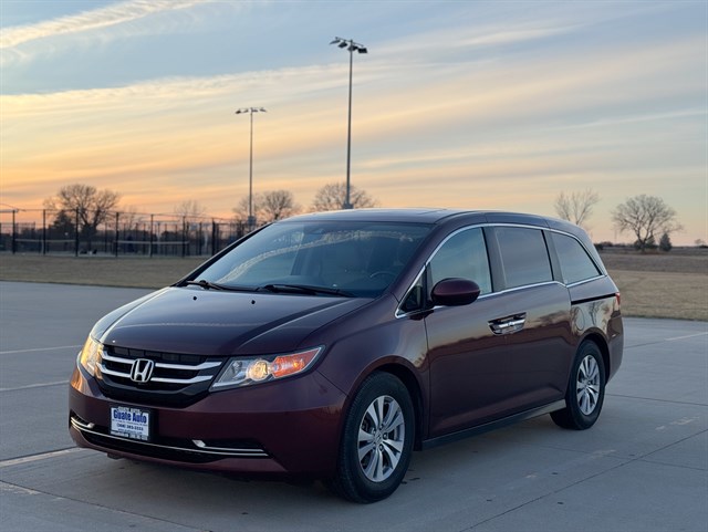 Honda Odyssey photo 3