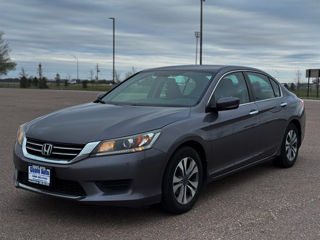 Honda Accord photo 3