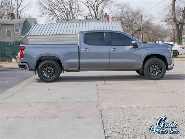 Chevrolet Silverado photo 14