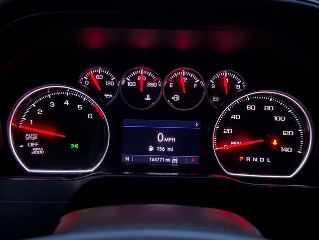 Chevrolet Silverado photo 7