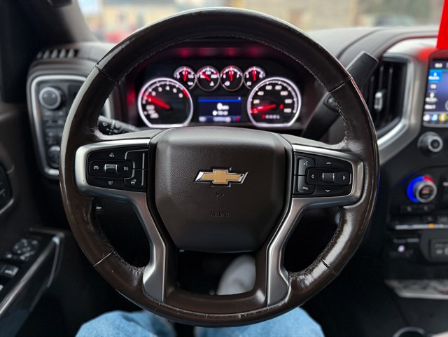 Chevrolet Silverado photo 6