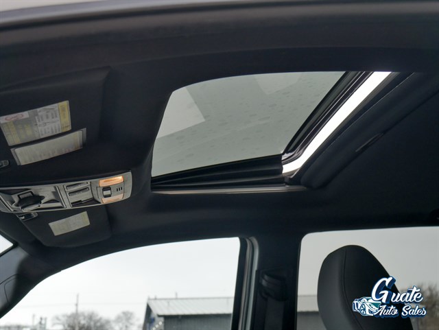 Toyota Tacoma photo 11