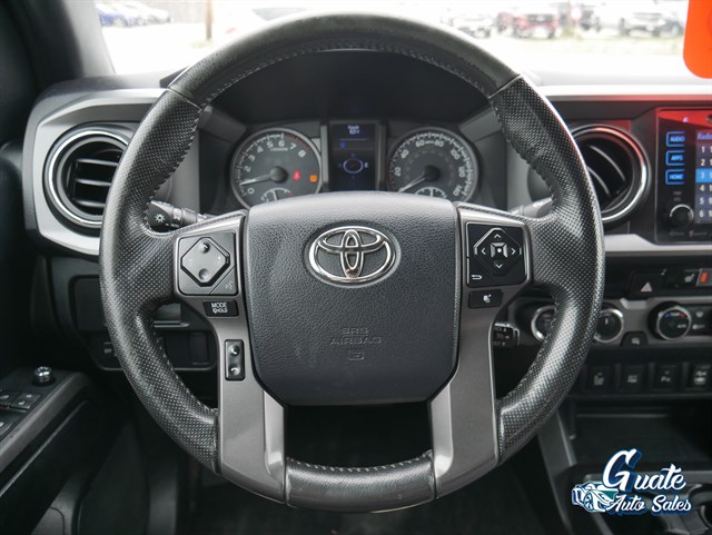 Toyota Tacoma photo 7