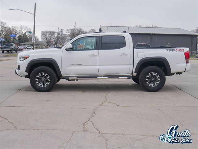 Toyota Tacoma photo 4