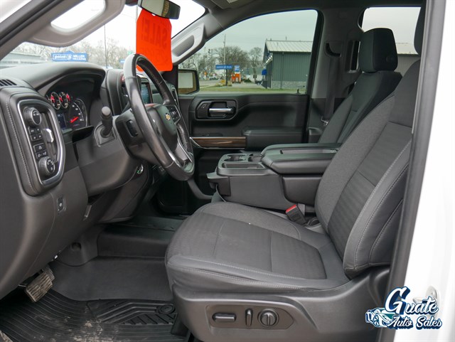 Chevrolet Silverado photo 5