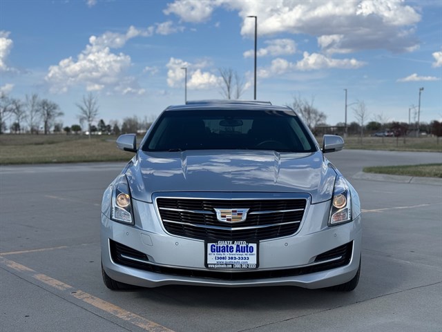 Cadillac ATS photo 2