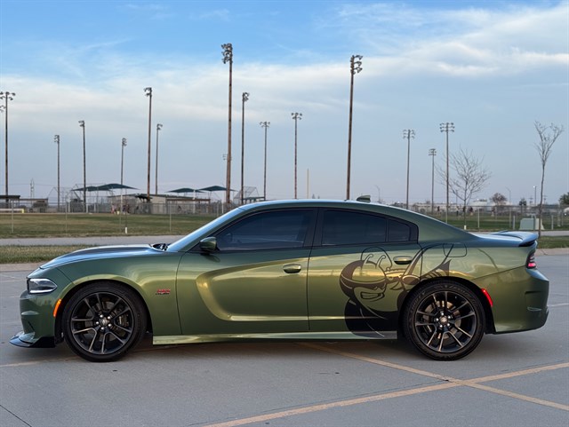 Dodge Charger photo 12