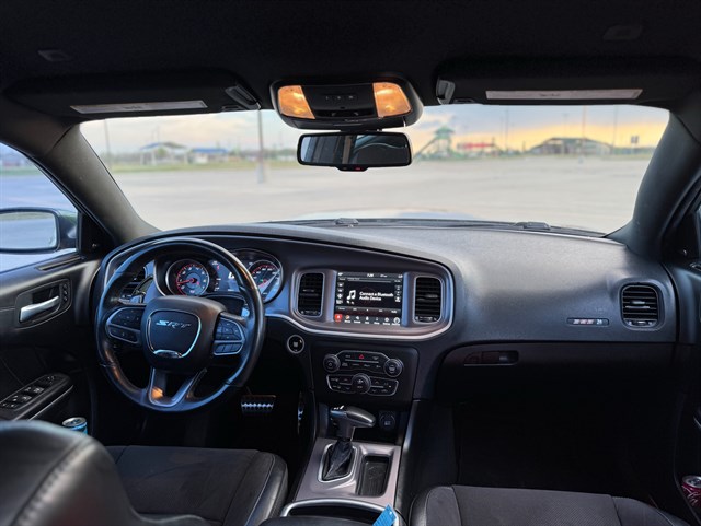 Dodge Charger photo 5