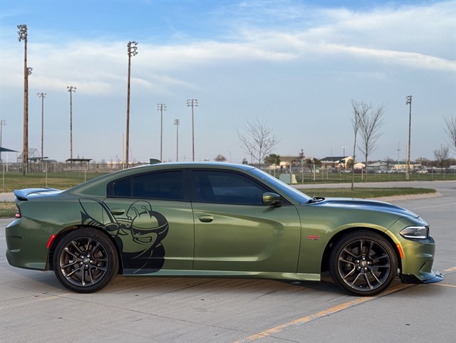 Dodge Charger photo 18