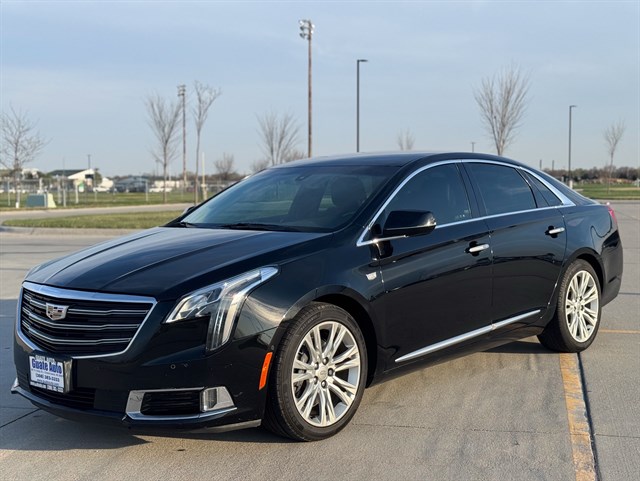 Cadillac XTS photo 3