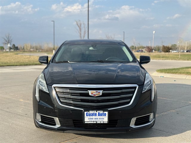 Cadillac XTS photo 2