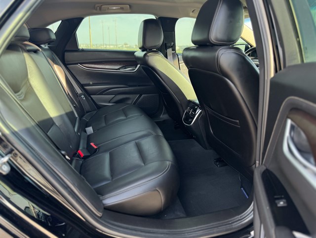 Cadillac XTS photo 15