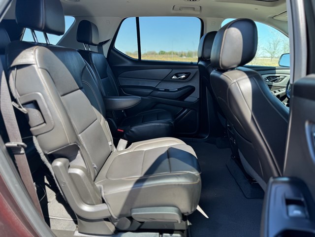 Chevrolet Traverse photo 19