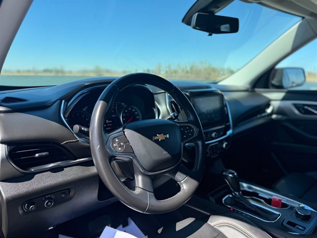 Chevrolet Traverse photo 4