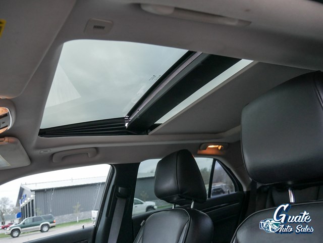 Chrysler 300 photo 6