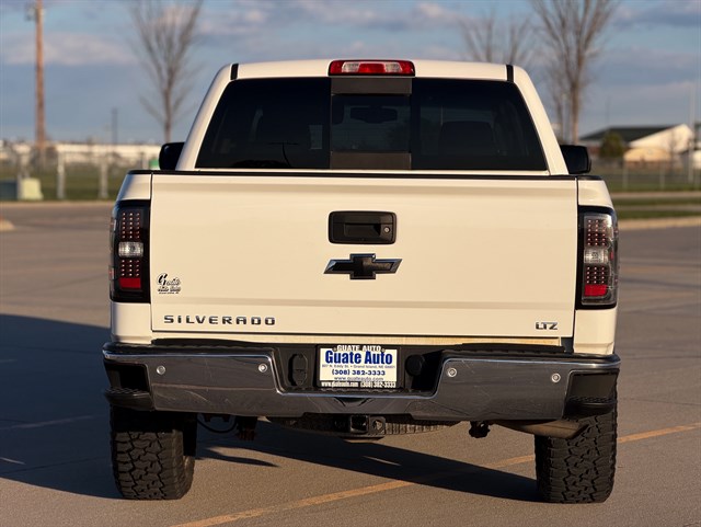 Chevrolet Silverado photo 6