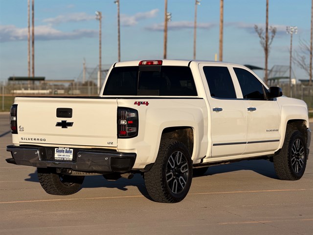 Chevrolet Silverado photo 7