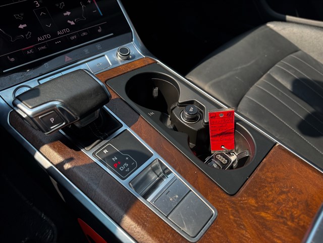 Audi A6 photo 11