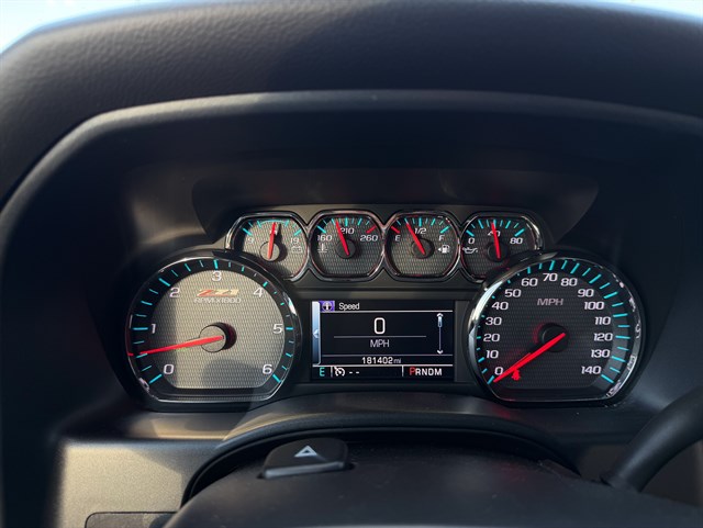 Chevrolet Silverado photo 7
