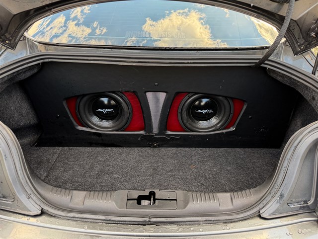 Ford Mustang photo 4