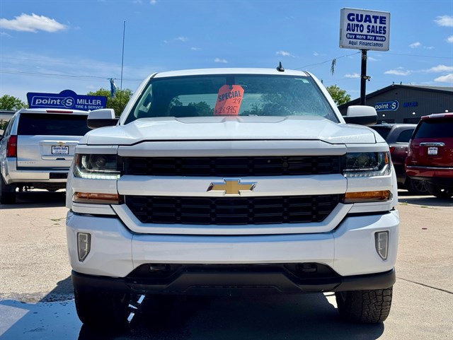 Chevrolet Silverado photo 2