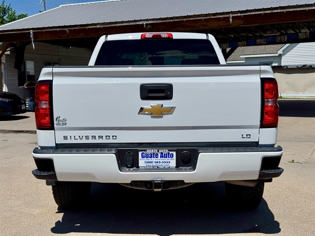 Chevrolet Silverado photo 16