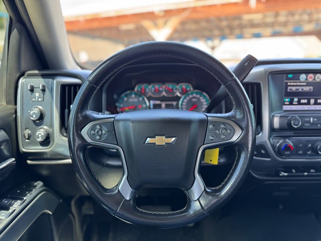 Chevrolet Silverado photo 6
