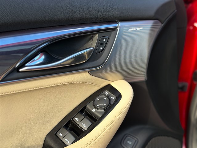 Cadillac CT5 photo 12