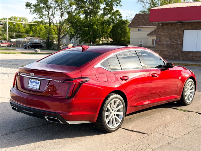 Cadillac CT5 photo 20