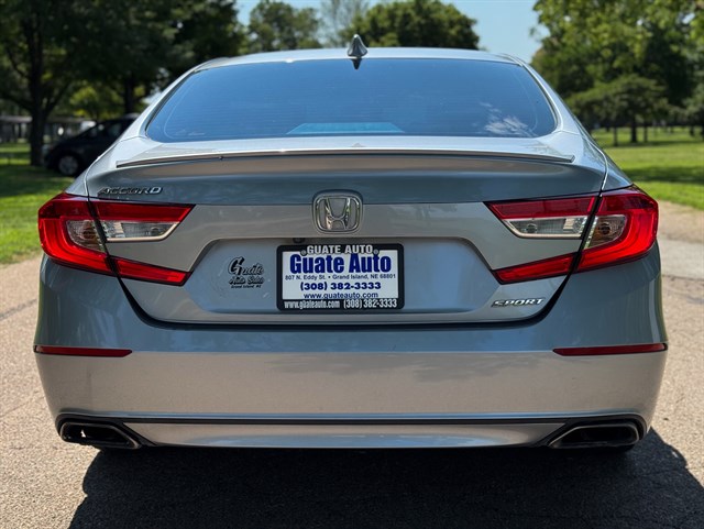 Honda Accord photo 16