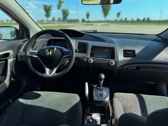 Honda Civic photo 5