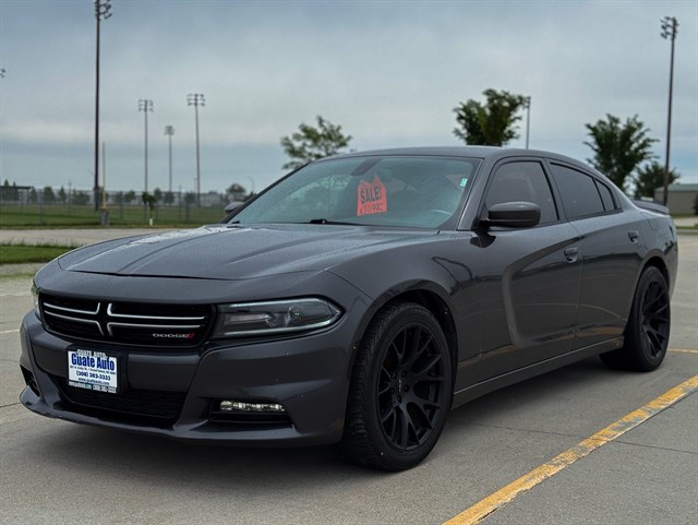 Dodge Charger photo 3